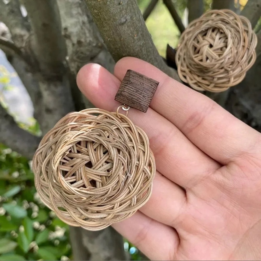Bohemian Nest Knit Earrings - Picture 2 of 7